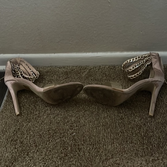 Used So Me champagne with clear strap 5in heels - Picture 3 of 3